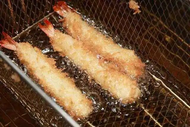 外阴白斑患者的饮食要注意什么 外阴白斑患者的饮食要注意什么